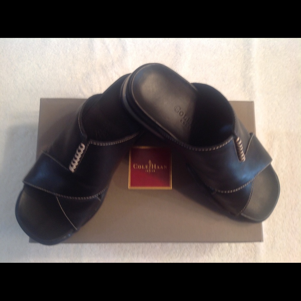 Women's size 6 sandals